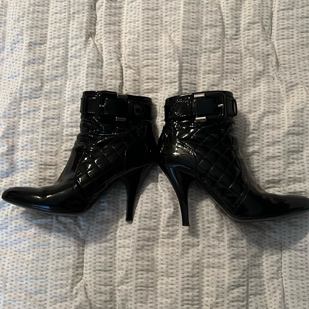 Black quilted patent, leather high heeled booties